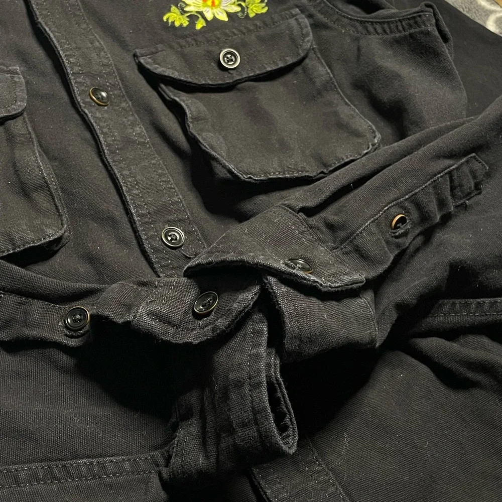 Vans Black Embroidered Utility Jacket XS Floral Button Front Size X-Small - Picture 10 of 12